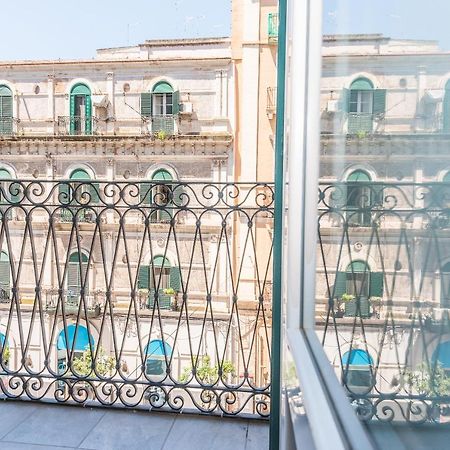 Nitti43 Luxury Apartment Ταράντο Εξωτερικό φωτογραφία