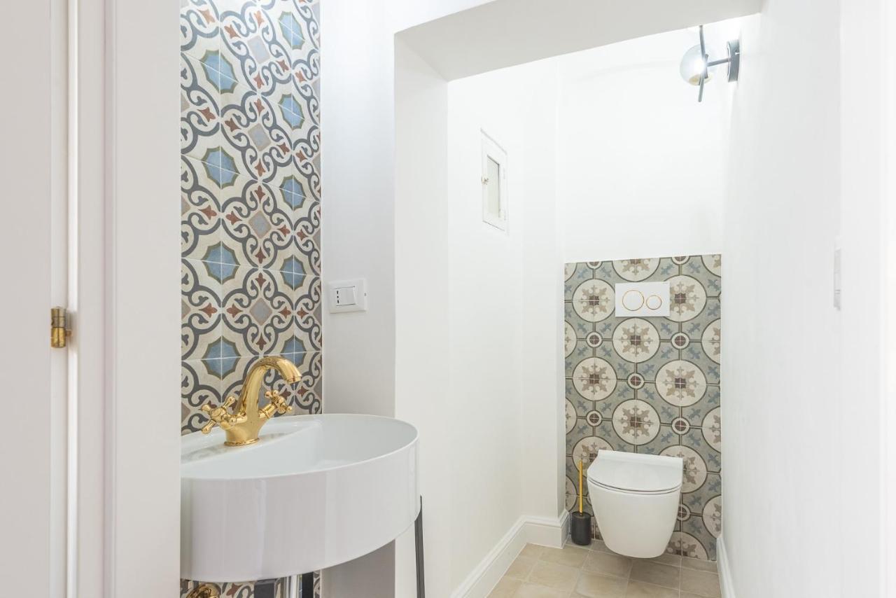 Nitti43 Luxury Apartment Ταράντο Εξωτερικό φωτογραφία