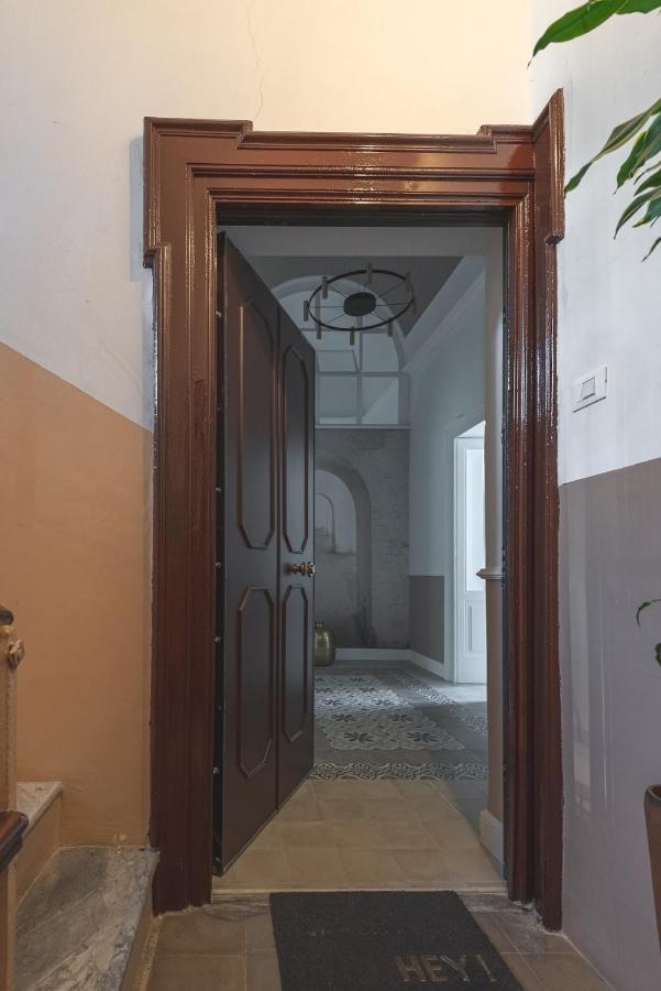 Nitti43 Luxury Apartment Ταράντο Εξωτερικό φωτογραφία