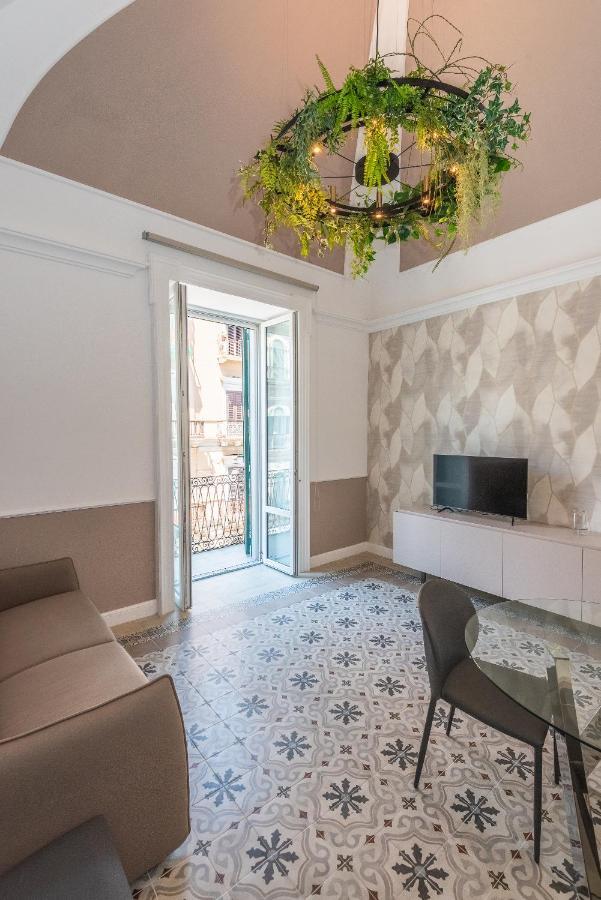 Nitti43 Luxury Apartment Ταράντο Εξωτερικό φωτογραφία